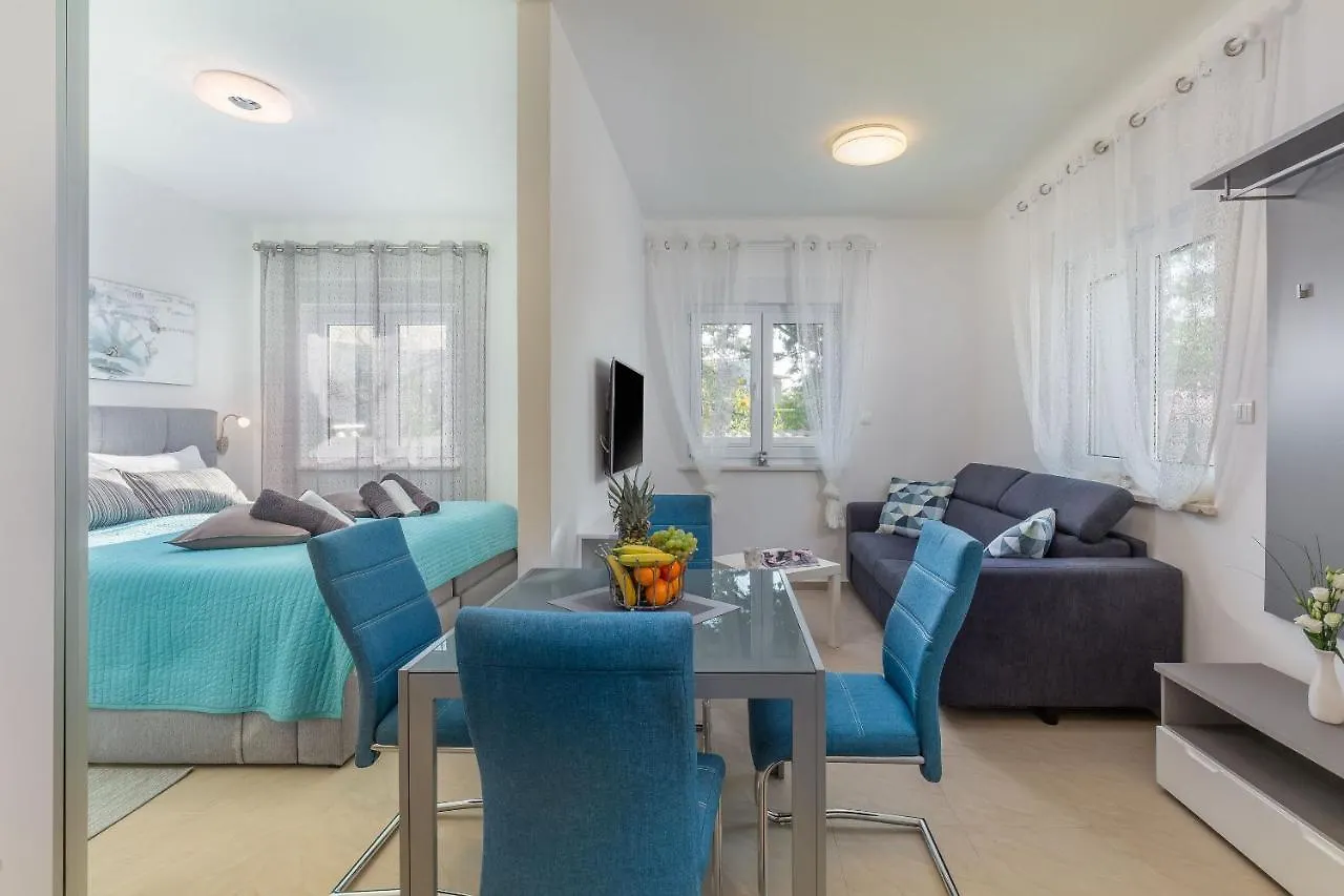 Evita Fazana Premium Studio Apartments