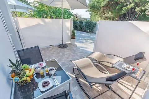 Evita Fazana Premium Studio Apartments