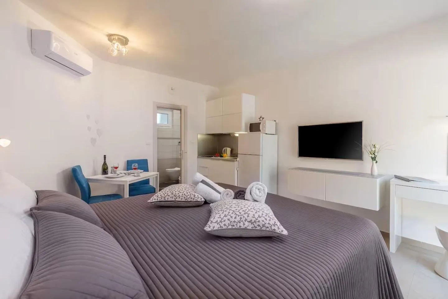 Evita Fazana Premium Studio Apartments 0*,  Croatia