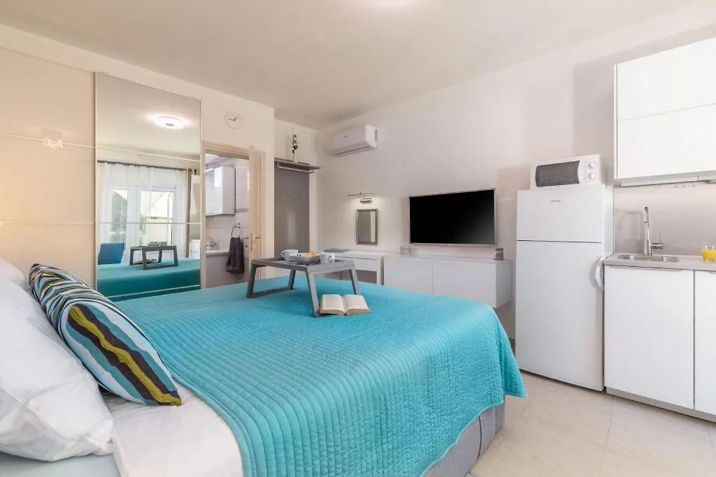 Evita Fazana Premium Studio Apartments