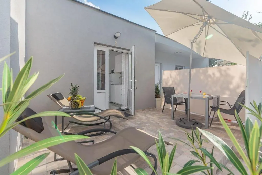 Evita Fazana Premium Studio Apartments