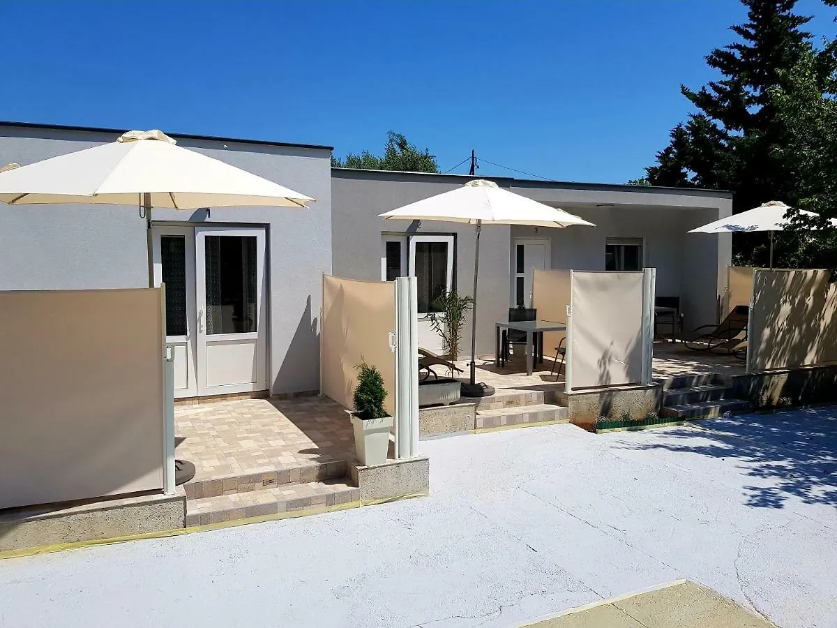 Evita Fazana Premium Studio Apartments