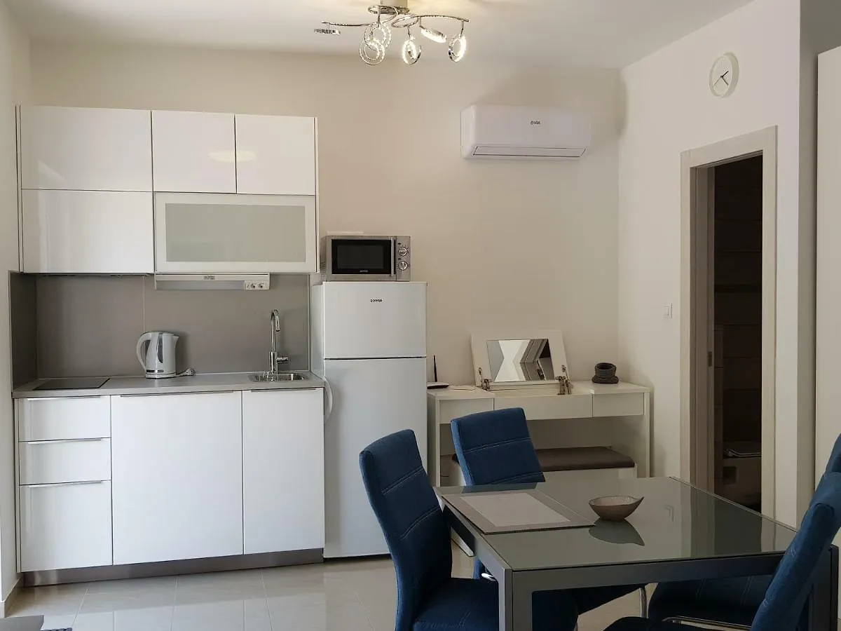 Evita Fazana Premium Studio Apartments