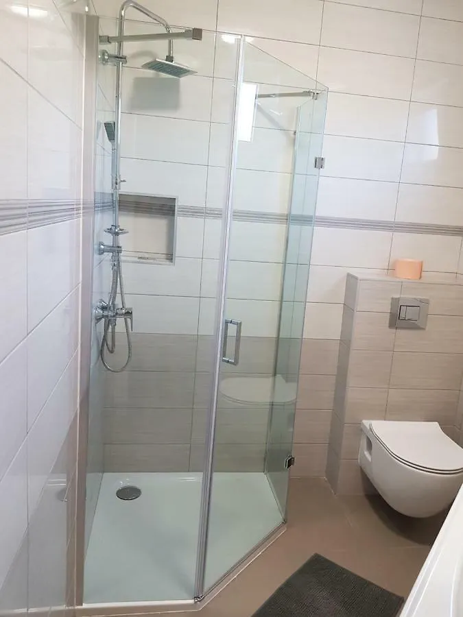 Evita Fazana Premium Studio Apartments 0*,